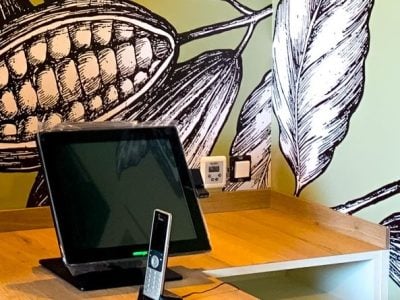 Au Petit Prince uses Arlon DPF 4200 Matte for a long-lasting interior wall wrap.